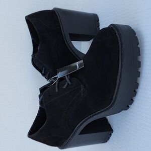 NWT TORRID PLATFORM OXFORD LACE-UP SHOE